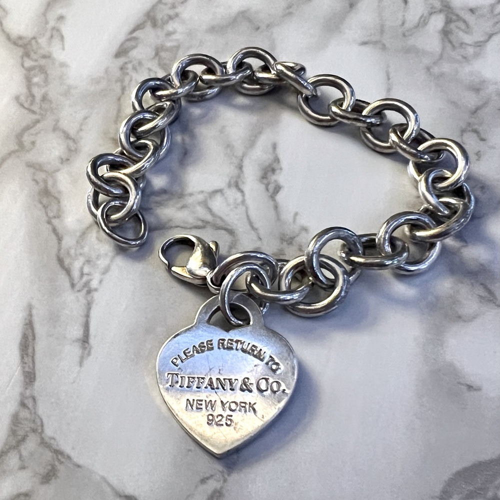 Tiffany & co. Silver chain bracelet with heart “return to Tiffany” tag 925